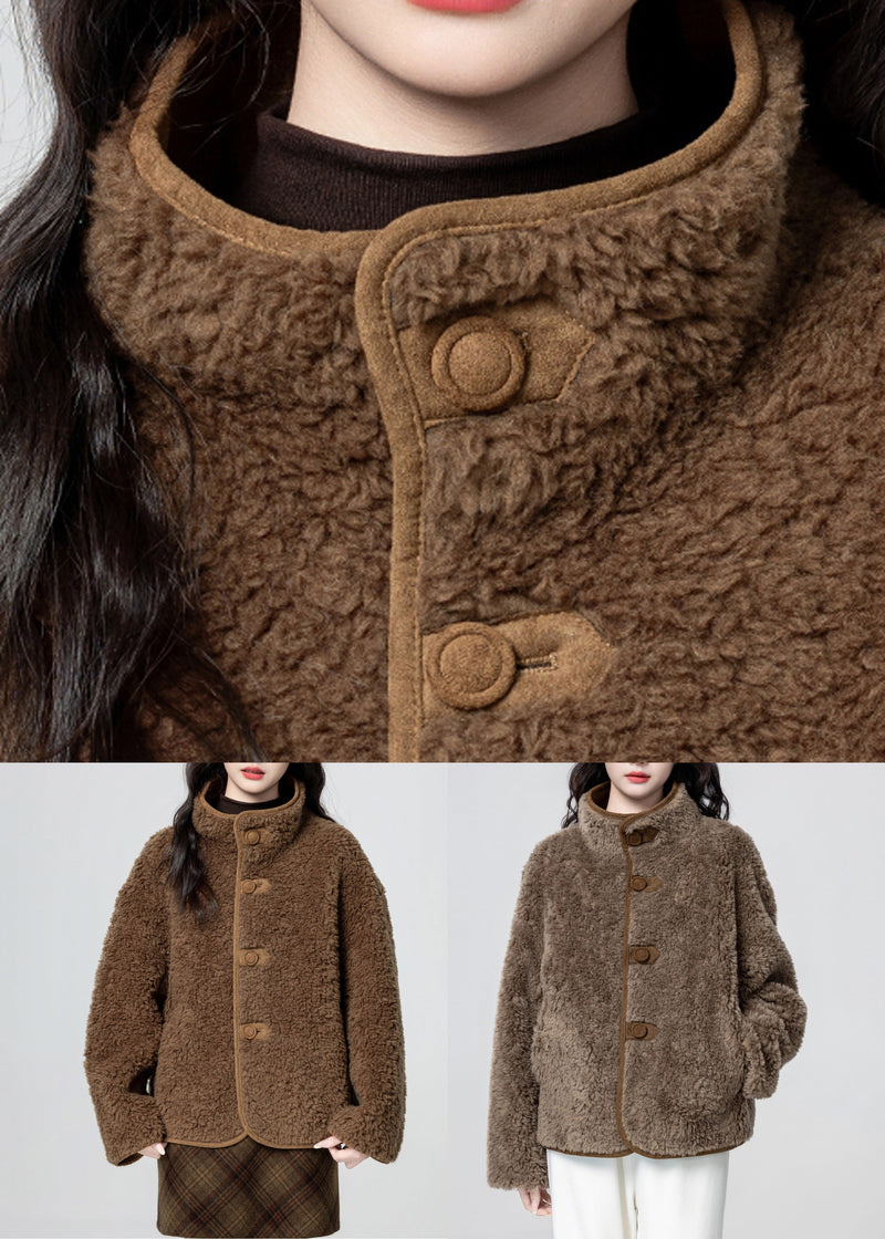 Beautifully Crafted Coat in a Classic Style