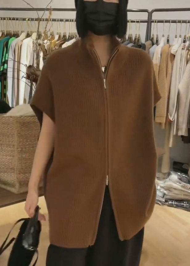 Beautifully Finished Coat in a Timeless Design