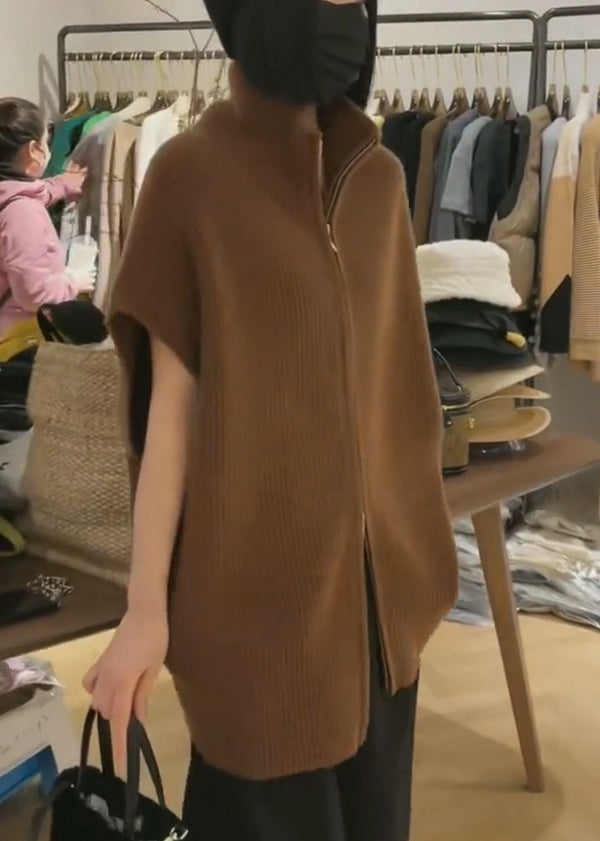 Effortlessly Elegant Coat with a Timeless Design
