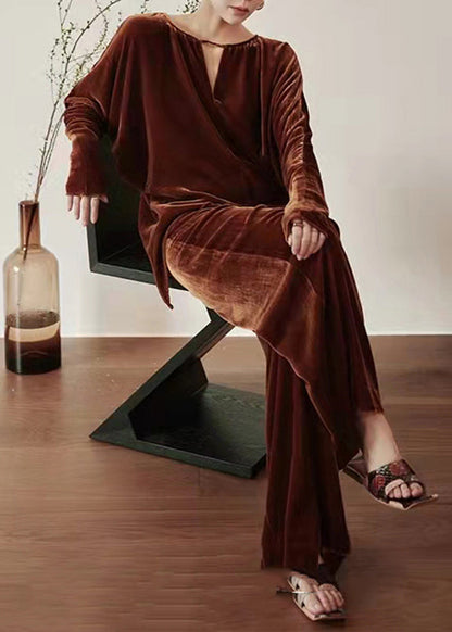 Sophisticated Pants with a Clean Classic Look