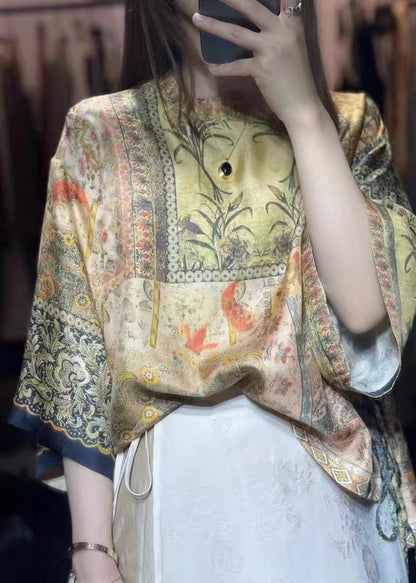 Beautifully Crafted Top in a Classic Style