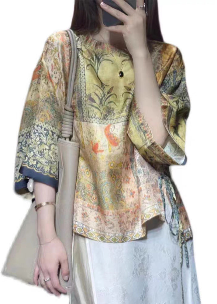 Beautifully Crafted Top in a Classic Style