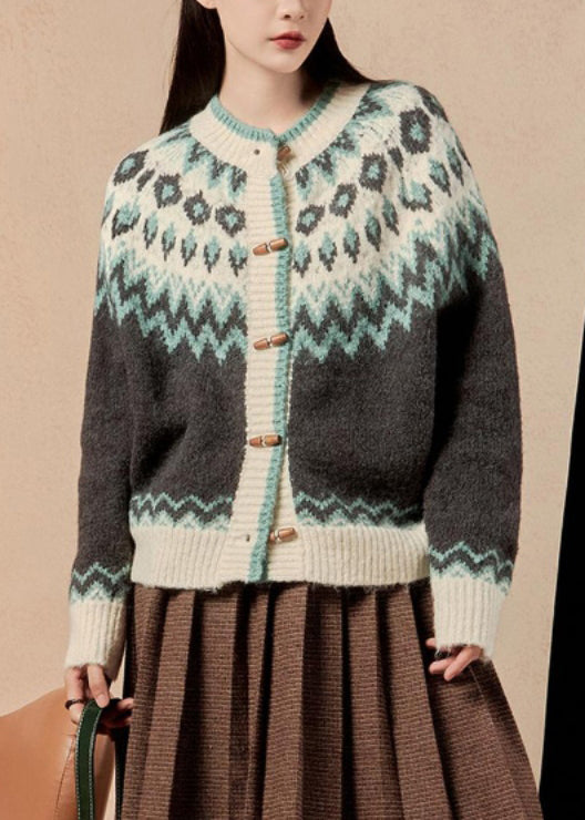 Classic Vintage & Enduringly Stylish Coat