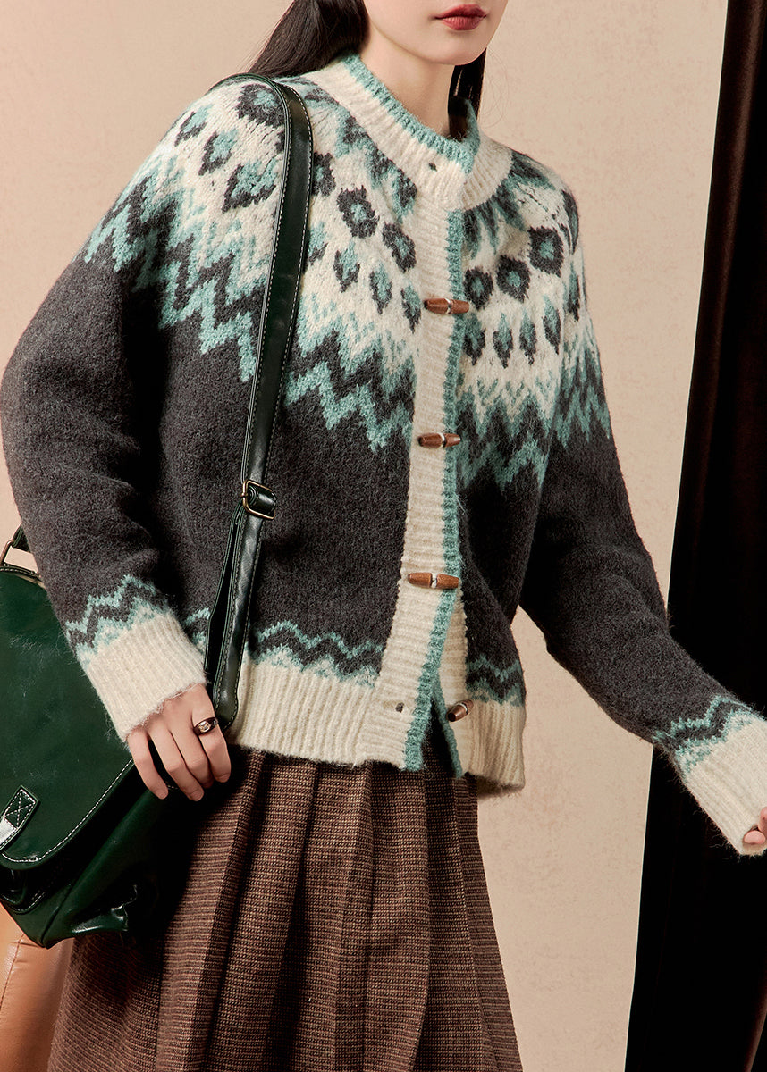 Polished Coat with an Effortless Classic Look