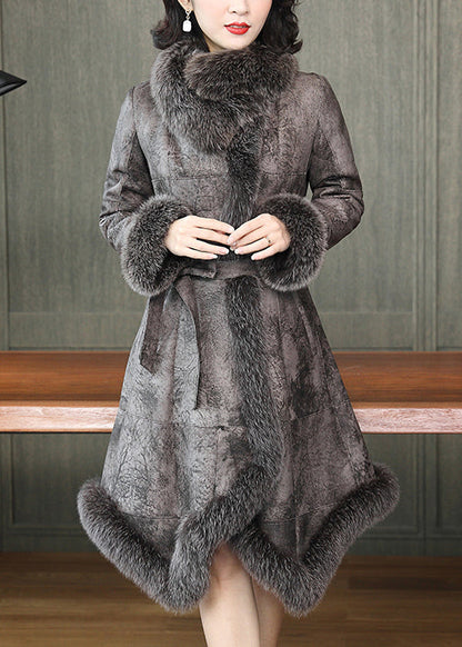 Elegantly Styled Coat for Everyday Wear