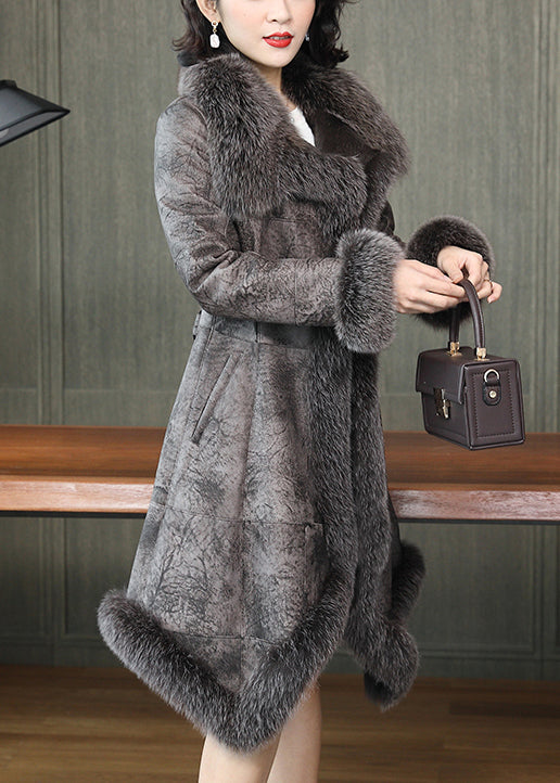 Elegantly Styled Coat for Everyday Wear