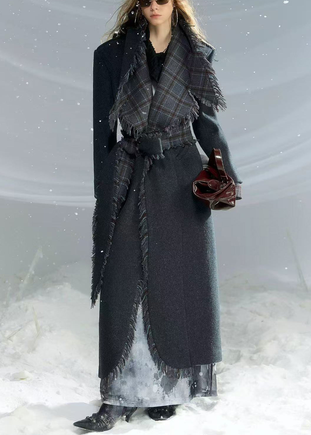 Effortlessly Elegant Coat with a Timeless Design