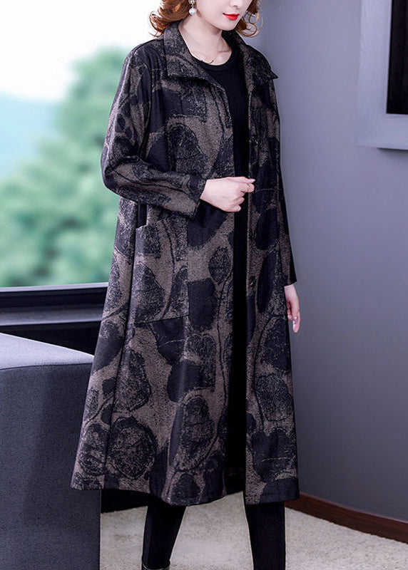 Effortlessly Elegant Coat with a Timeless Design