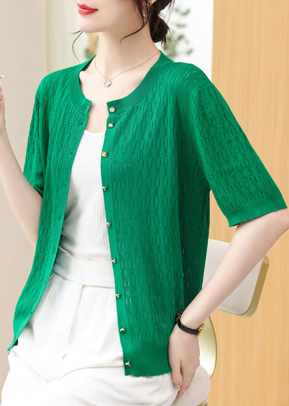Well Tailored Cardigan with a Graceful Silhouette