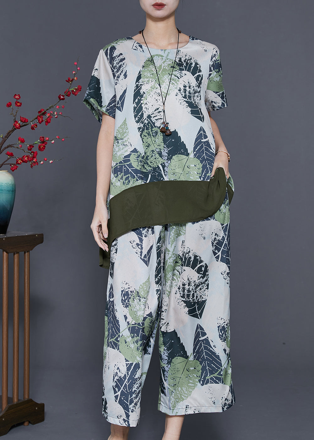 Sophisticated Garment with a Clean Classic Look