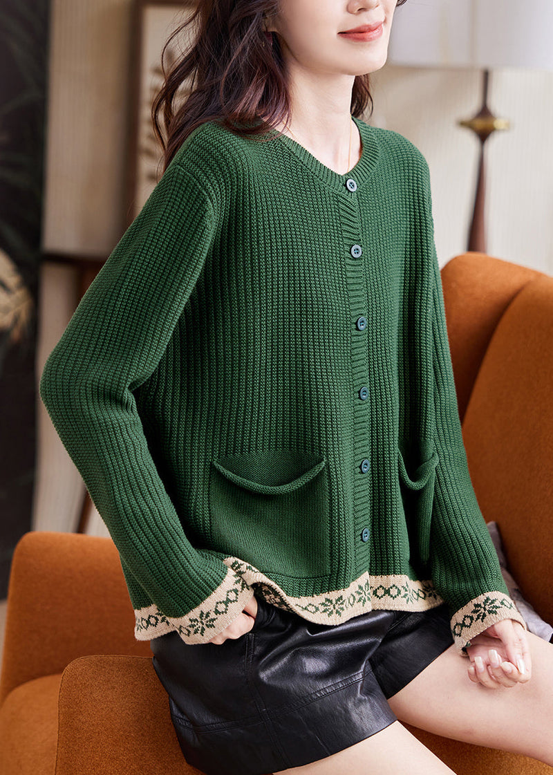 Classic Vintage Cardigan with a Flattering Fit