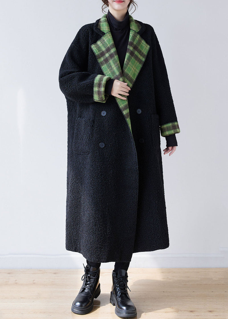 Sophisticated Coat with a Clean Classic Look