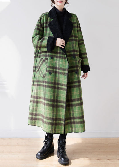 Sophisticated Coat with a Clean Classic Look