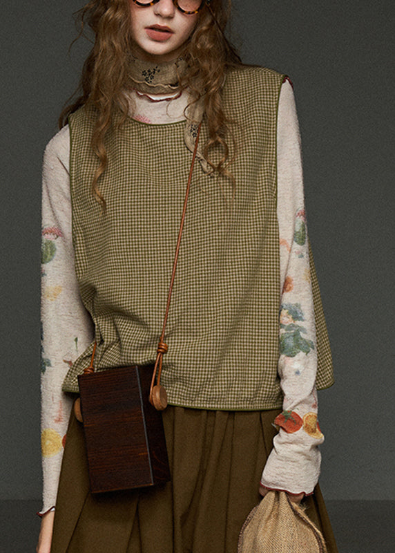 A Vintage Style Coat with Delicate Timeless Details