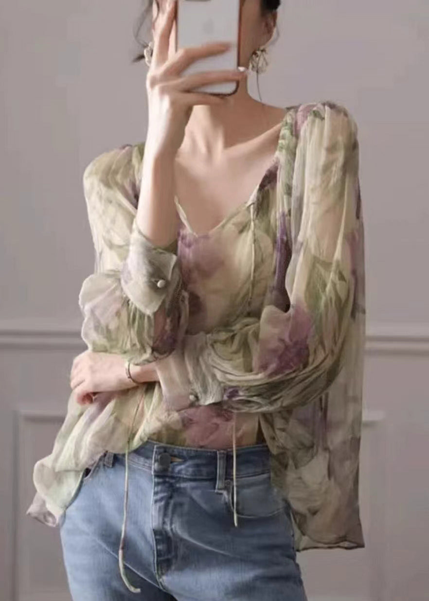 Polished Blouse with an Effortless Classic Look