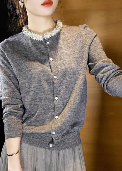 Classic Vintage Top with a Flattering Fit