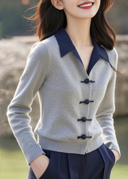 Beautifully Finished Sweater in a Timeless Design