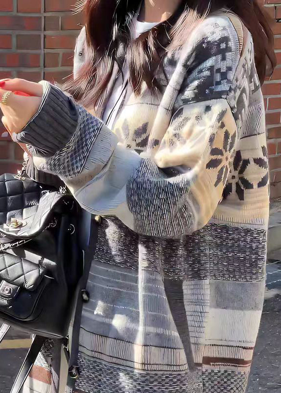 Gracefully Styled Cardigan for Any Occasion