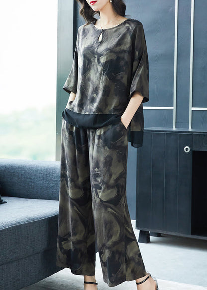 Beautifully Finished Pants in a Timeless Design