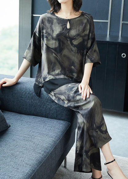 Beautifully Finished Pants in a Timeless Design