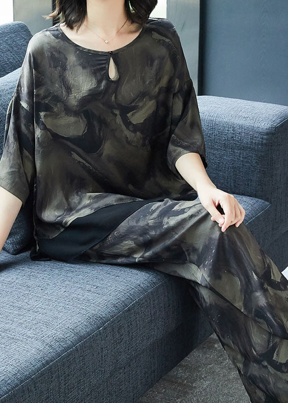 Beautifully Finished Pants in a Timeless Design