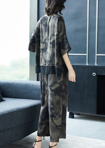 Beautifully Finished Pants in a Timeless Design