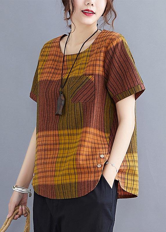 Sophisticated Blouse with a Clean Classic Look