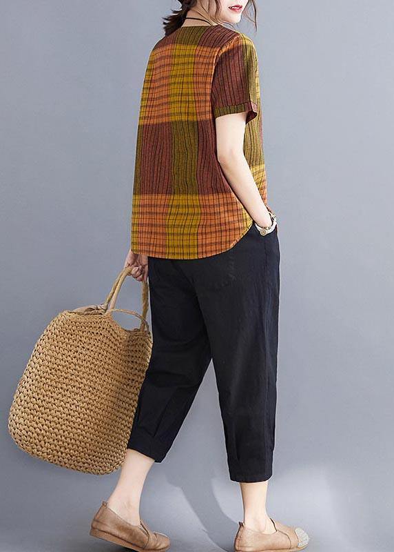 Sophisticated Blouse with a Clean Classic Look