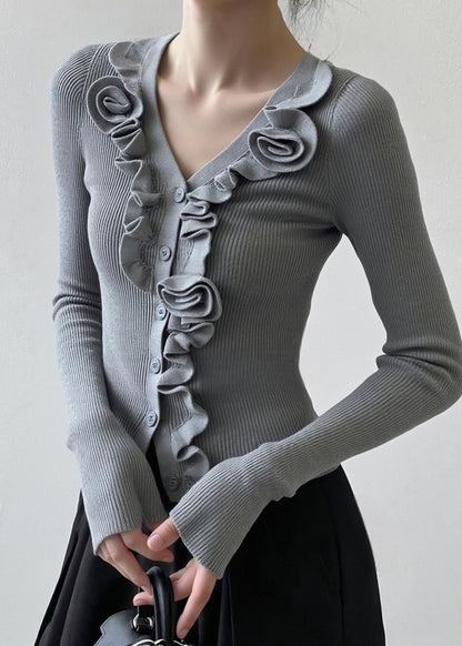 Beautifully Finished Sweater in a Timeless Design