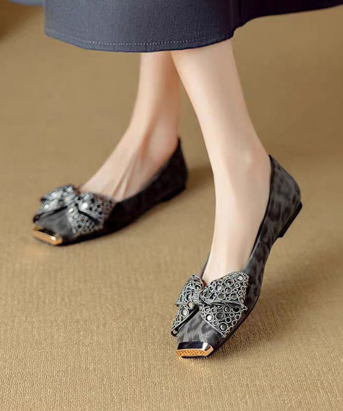 Beautifully Crafted Orthopedic Shoes