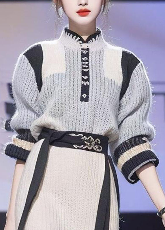 Gracefully Styled Sweater for Any Occasion