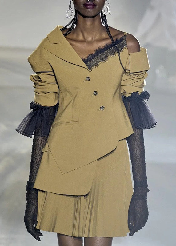 A Vintage Style Coat with Delicate Timeless Details