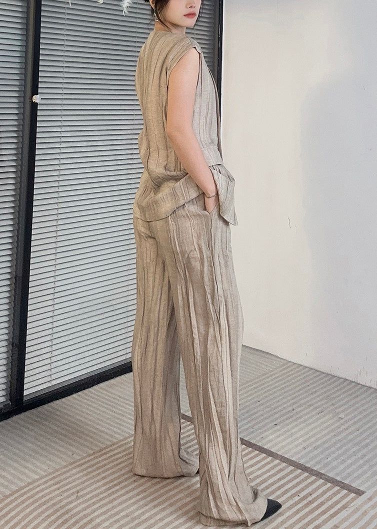 Gracefully Styled Garment for Any Occasion