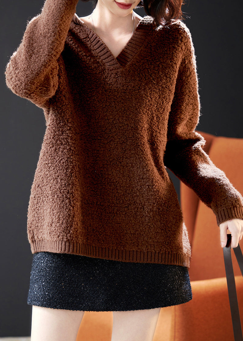 Beautifully Finished Sweater in a Timeless Design