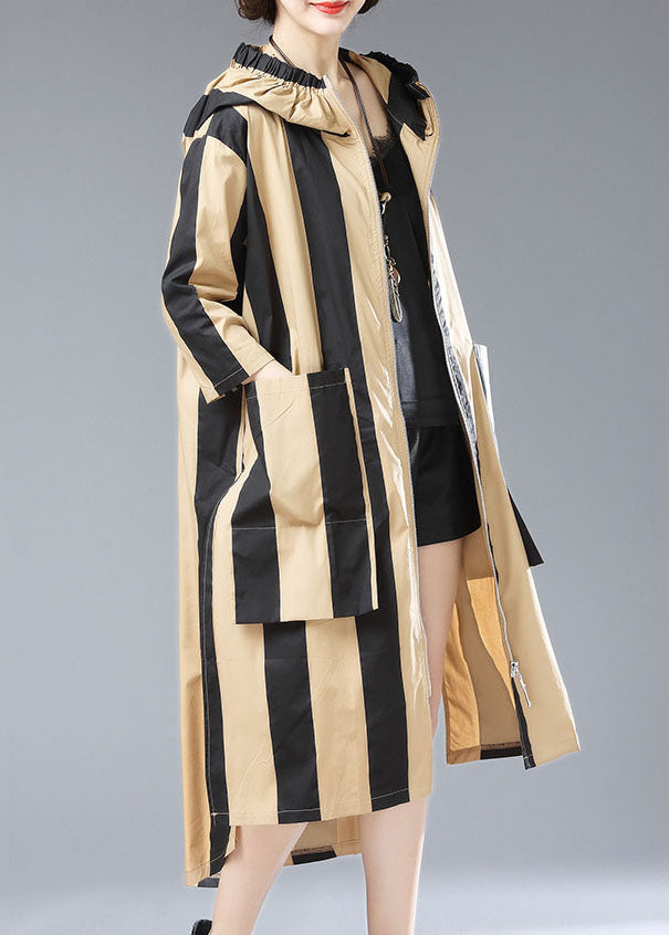 Effortlessly Elegant Coat with a Timeless Design