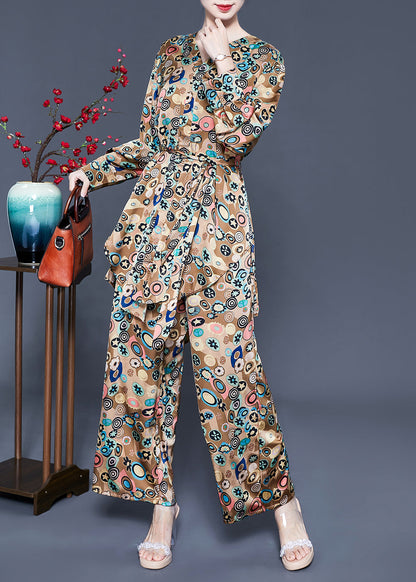 Beautifully Finished Garment in a Timeless Design