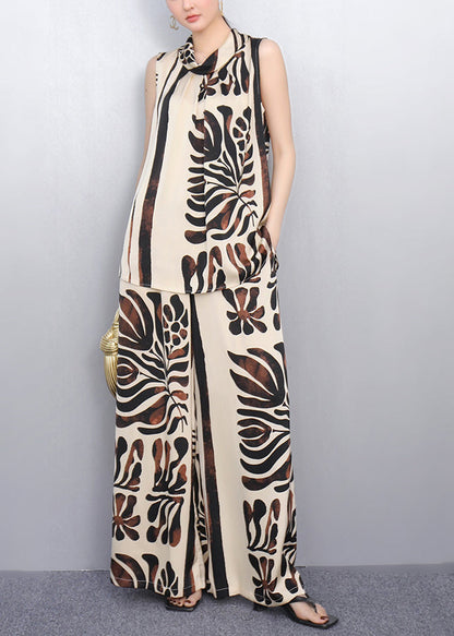 Effortlessly Elegant Garment with a Timeless Design