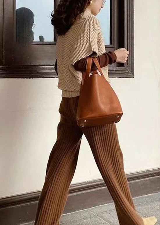 Effortlessly Elegant Top with a Timeless Design