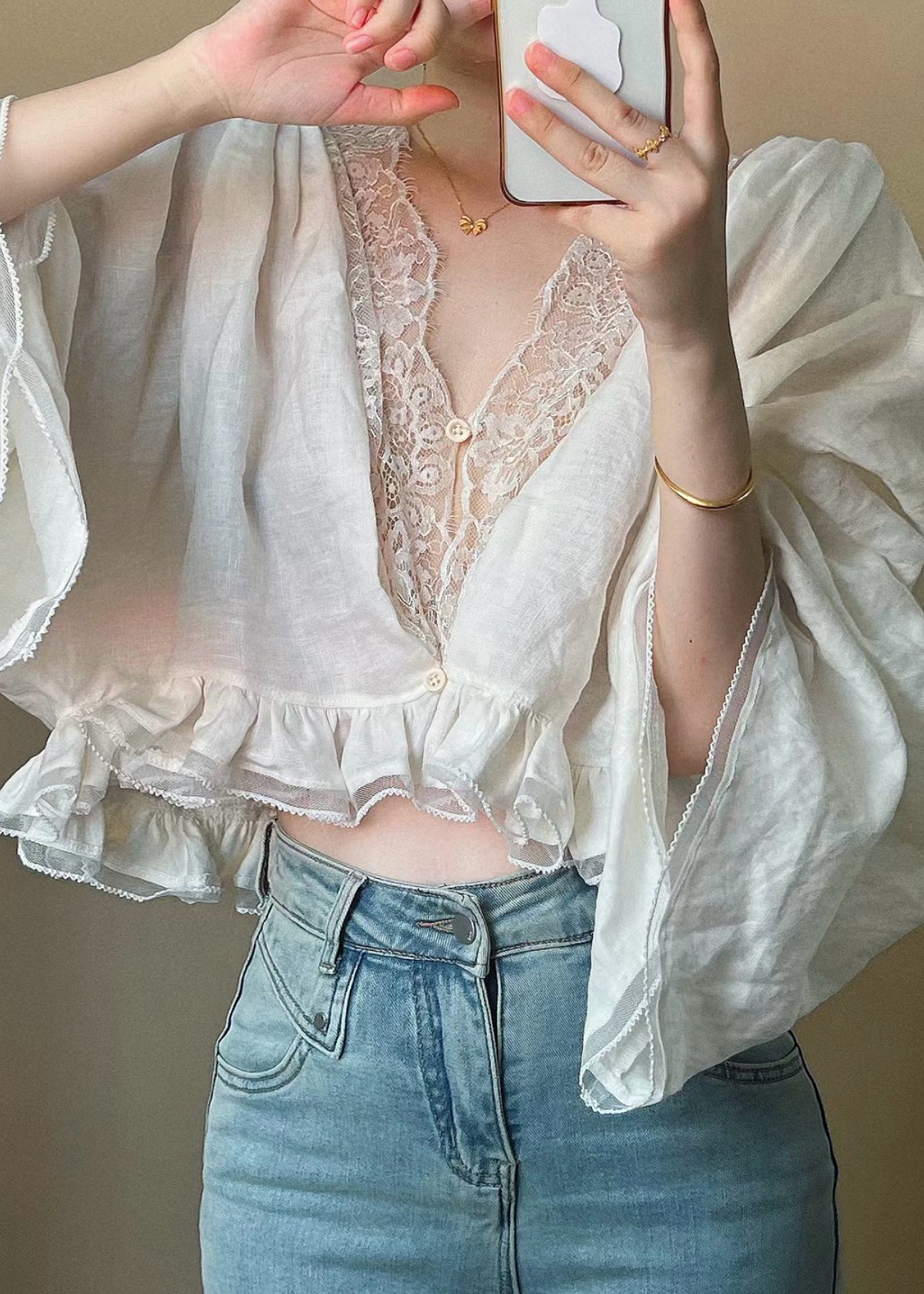 Classic Vintage Top with a Flattering Fit