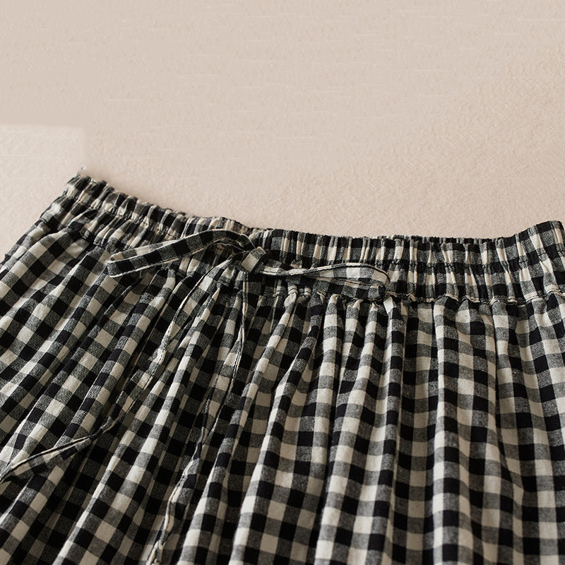 Beautifully Finished Pants in a Timeless Design