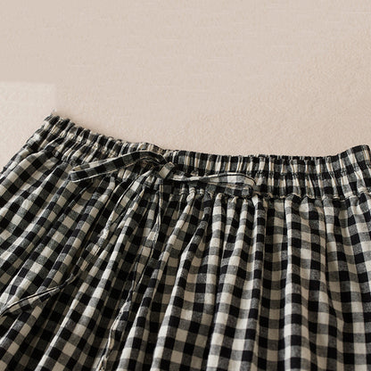 Beautifully Finished Pants in a Timeless Design