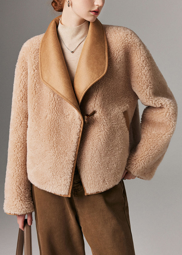 Beautifully Crafted Coat in a Classic Style