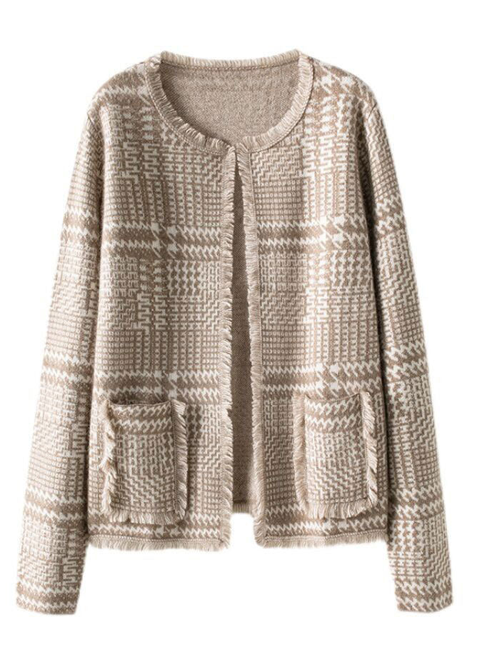 Gracefully Styled Cardigan for Any Occasion