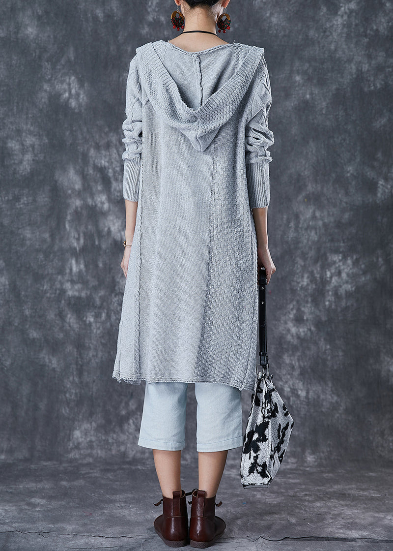 Classic Vintage Cardigan with a Flattering Fit