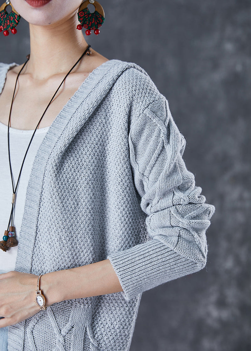 Classic Vintage Cardigan with a Flattering Fit