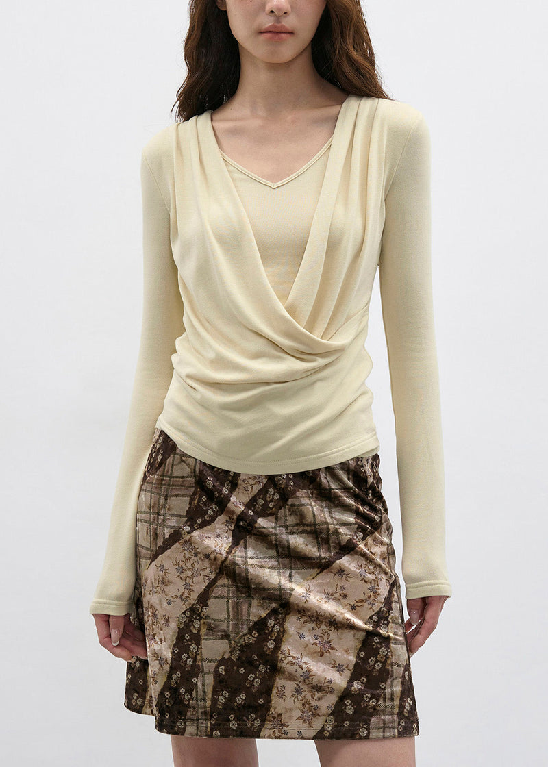 Beautifully Crafted T-Shirt in a Classic Style