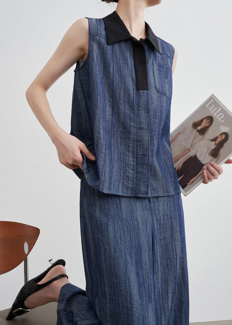 Effortlessly Elegant Garment with a Timeless Design