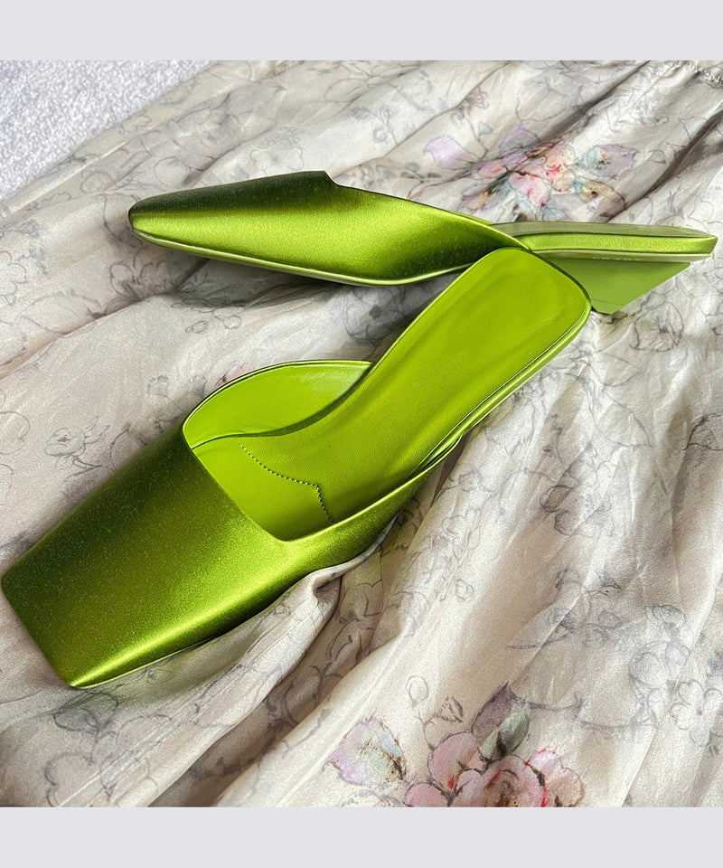 Graceful Orthopedic Sandals for Modern Look