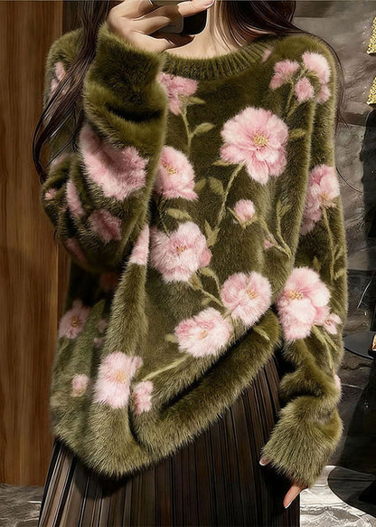 Beautifully Finished Sweater in a Timeless Design