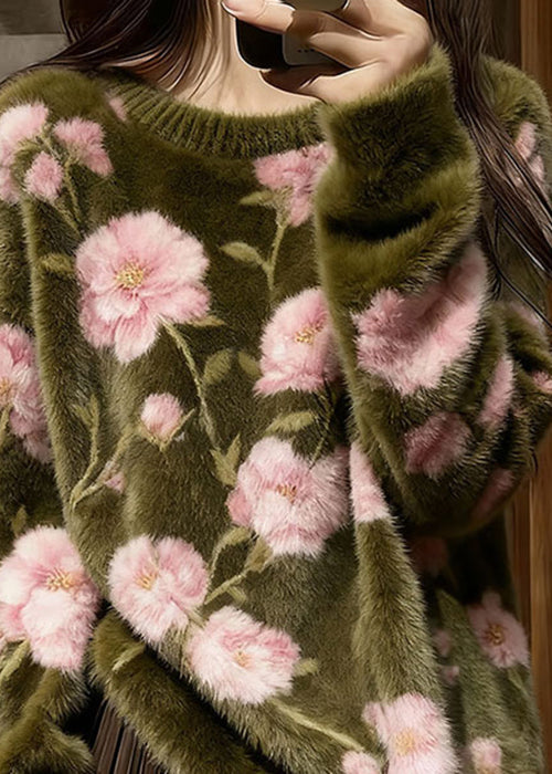 Beautifully Finished Sweater in a Timeless Design